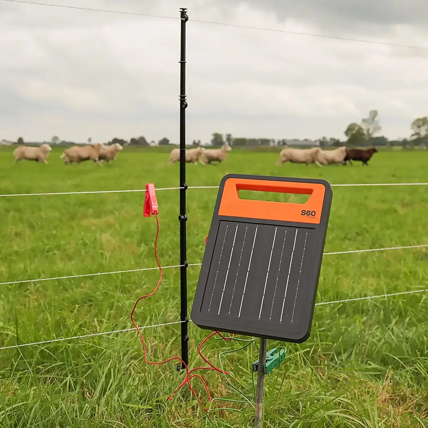 Gallagher S60li Solar Electric Fence Energizer With Lithium Battery - Image 7